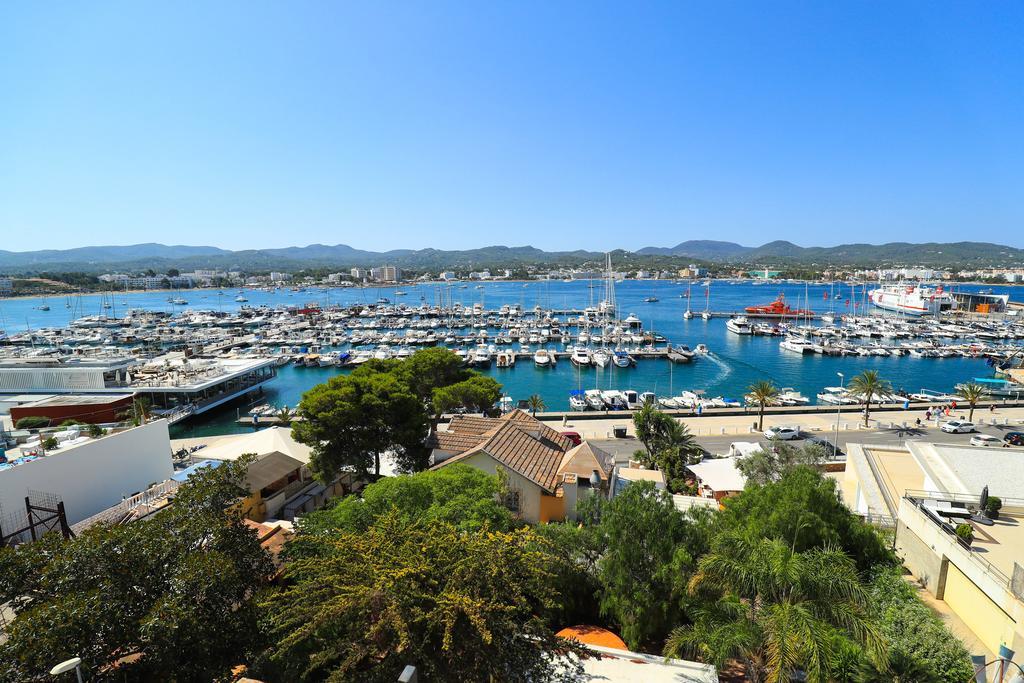Es Mitjorn Hotel Sant Antoni de Portmany Dış mekan fotoğraf